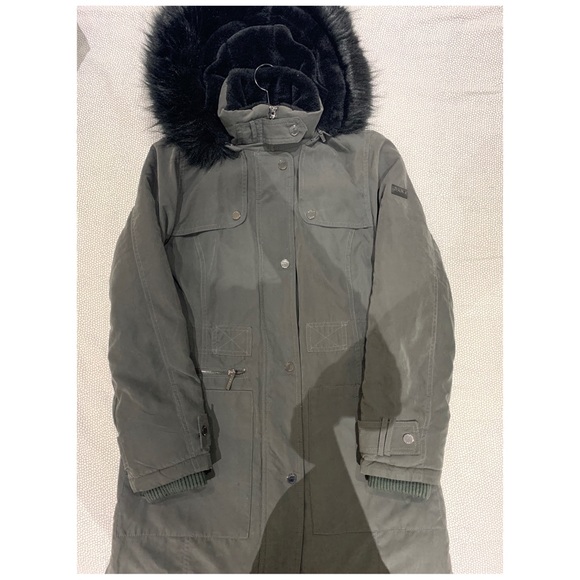 DKNY Winter Coat - Picture 7 of 7